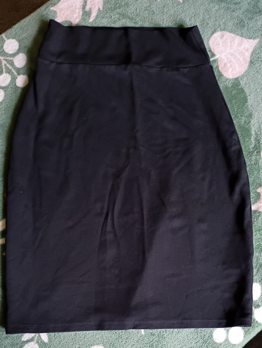 Women’s Black Pencil Skirt - Classic Knee-Length